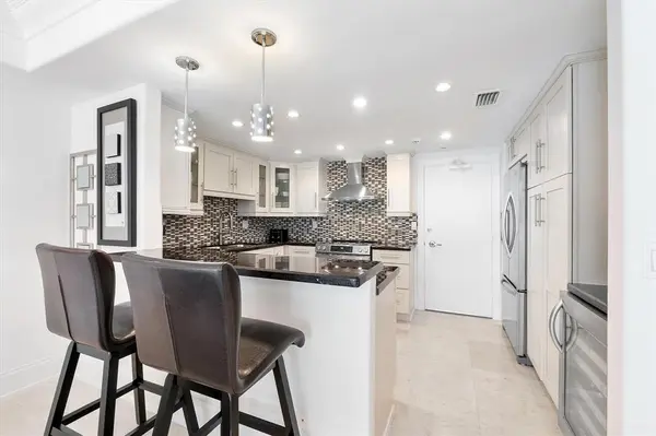 Fort Lauderdale, FL 33308,3750 Galt Ocean Dr #403