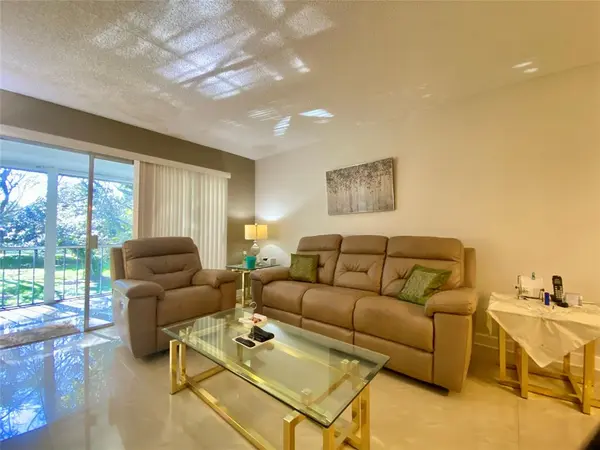 Coconut Creek, FL 33066,2603 Nassau Bnd #C2