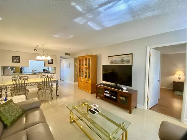 Coconut Creek, FL 33066,2603 Nassau Bnd #C2