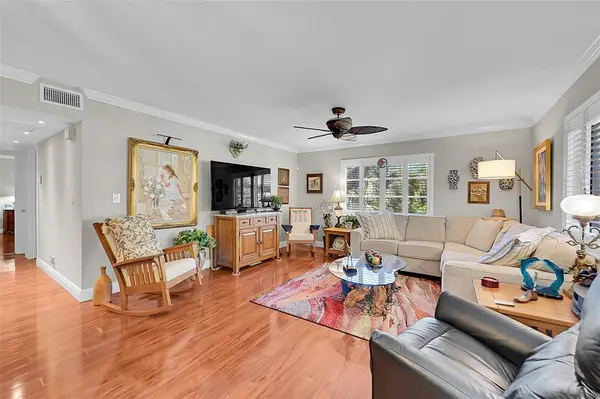 Wilton Manors, FL 33305,1920 NE 1st Terrace #212H