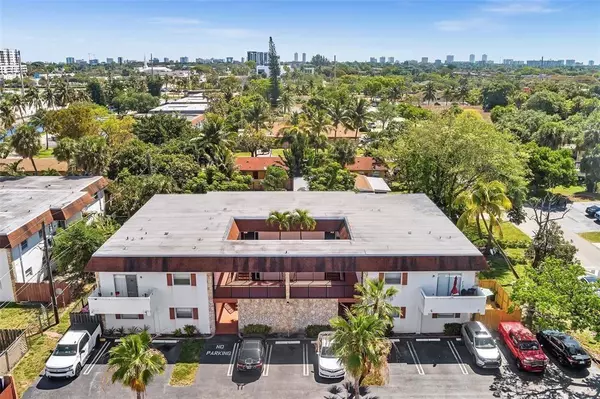 Pompano Beach, FL 33060,230 SW 1st St #G-8