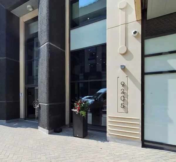 9205 Yonge ST #704, Richmond Hill, ON L4C 1V5