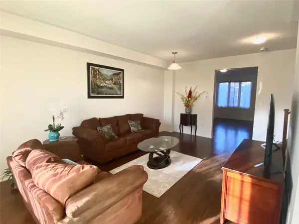 East Gwillimbury, ON L9N 0P1,33 Carratuck ST