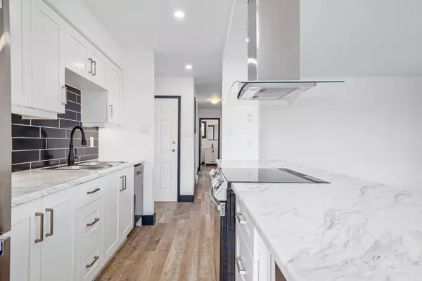 250 HURONTARIO ST #2, Collingwood, ON L9Y 2M3