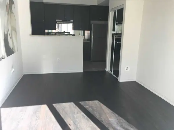 Brampton, ON L7A 0A1,250 Sunny Meadow BLVD #329