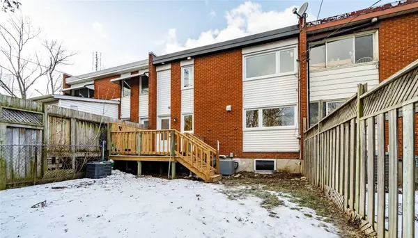 Burlington, ON L7P 2P2,2404 Maryvale CT