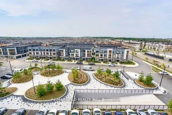 Oakville, ON L6H 0X3,128 Grovewood Common #607