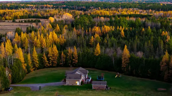 Bonnechere Valley, ON K0J 1T0,62 Bochert RD