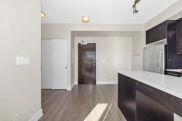 Westboro - Hampton Park, ON K1Z 0A8,360 Patricia AVE #717