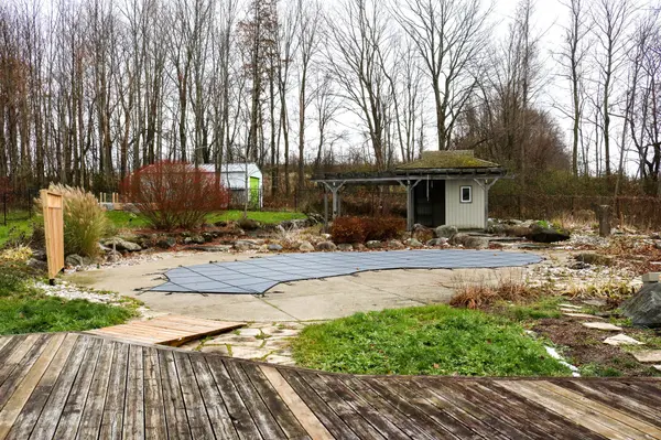 Blue Mountains, ON N0H 1J0,196 Summit View CT