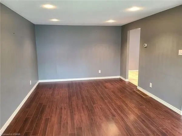 Kitchener, ON N2A 2R4,75 Pepperwood CRES