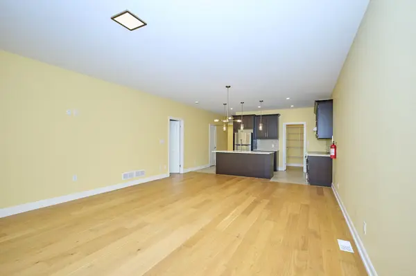 Fort Erie, ON L0S 1S0,3947 Mitchell CRES