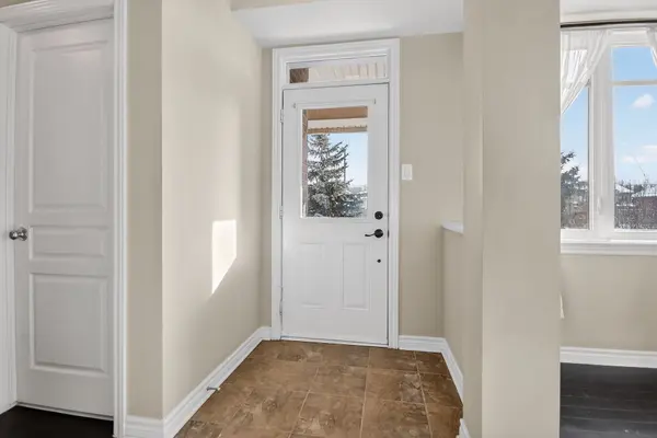 Blossom Park - Airport And Area, ON K1V 2M4,3785 Canyon Walk DR #6