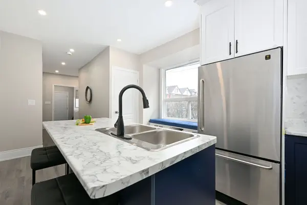 Hamilton, ON L8C 6C3,31 GREENAWAY AVE AVE