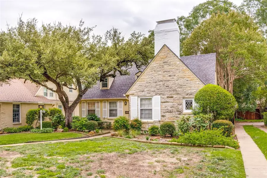 5910 McCommas Boulevard, Dallas, TX 75206