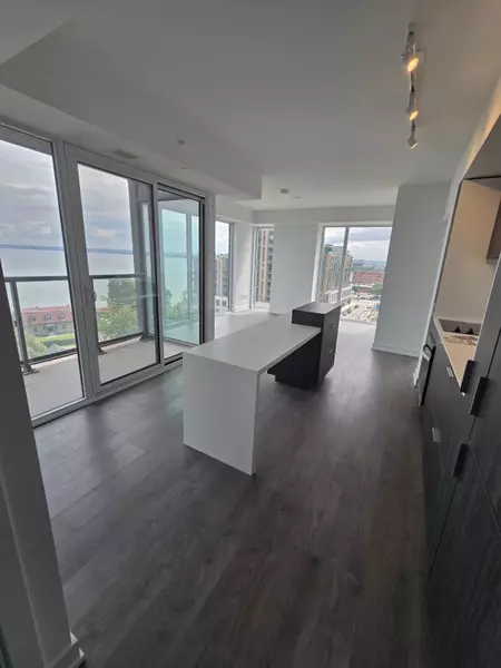 370 MARTHA ST #807, Burlington, ON L7R 0G9