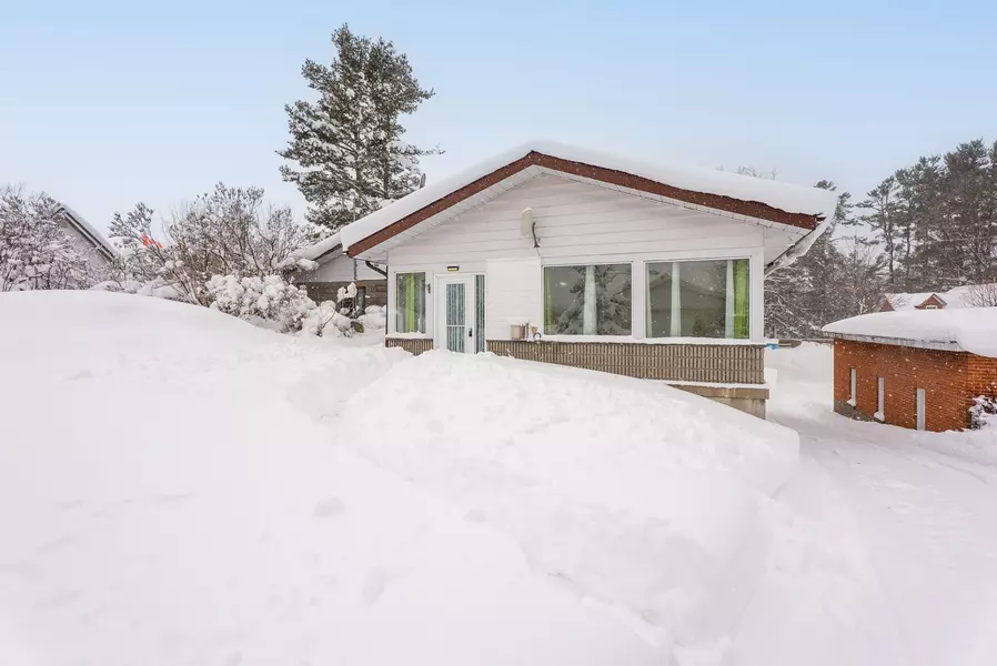 2505 Windermere RD #2, Muskoka Lakes, ON P0B 1P0