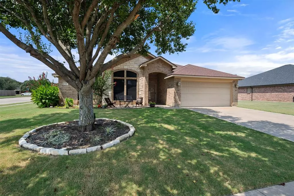 Joshua, TX 76058,628 E Sheila Circle