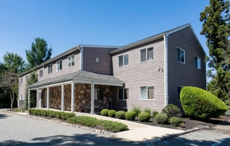 123 Columbia Tpke, Florham Park Boro, NJ 07932