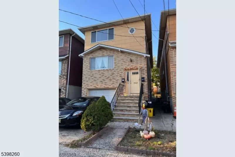 Harrison Town, NJ 07029,736 William St