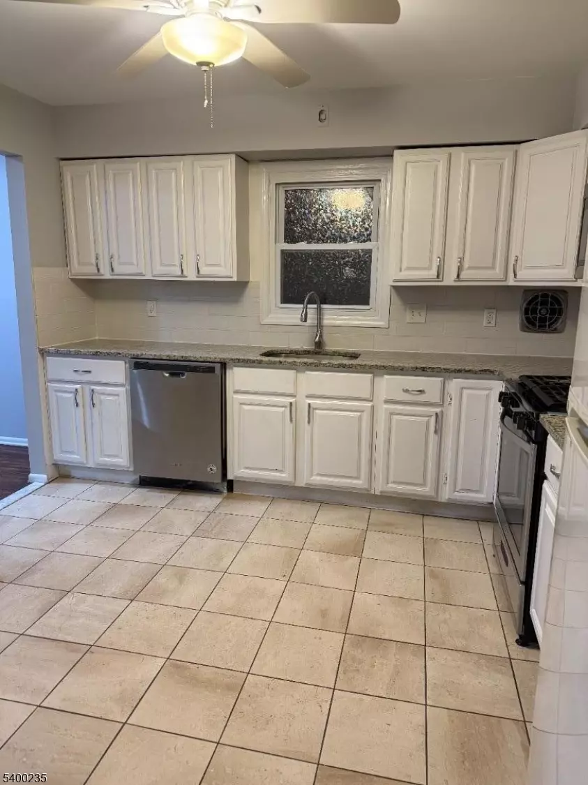 Linden City, NJ 07036,116 W Linden Ave