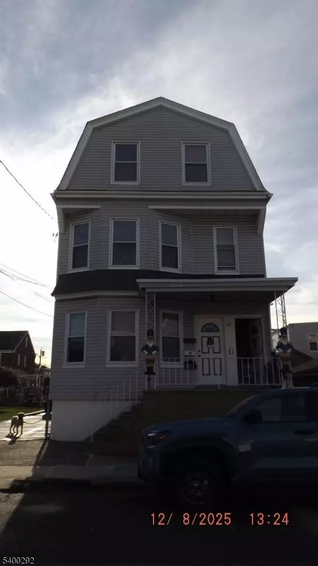 North Arlington Boro, NJ 07031,71 Crystal St