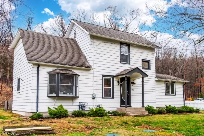 Franklin Lakes Boro, NJ 07417,390 Mountain Ave