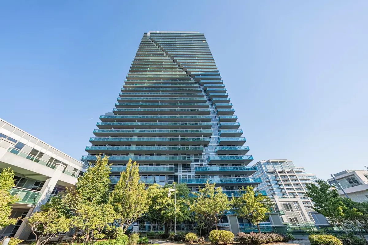 Toronto W06, ON M8V 0A5,16 Brookers LN #2410