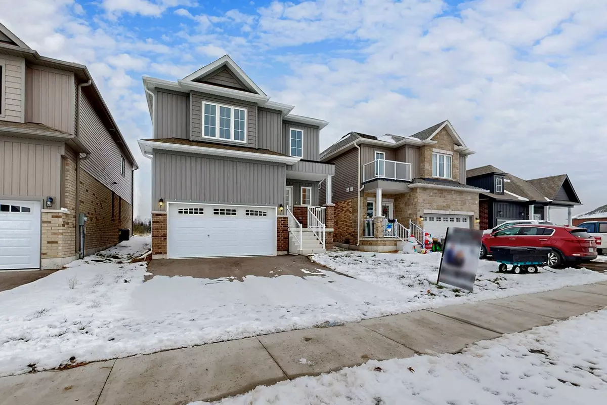 Kawartha Lakes, ON K0M 1A0,36 Hillcroft WAY