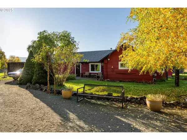 Camas Valley, OR 97416,19115 HIGHWAY 42