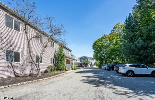 123 Columbia Tpke, Florham Park Boro, NJ 07932