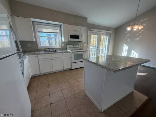 Hamburg Boro, NJ 07419,54 Summit Rd