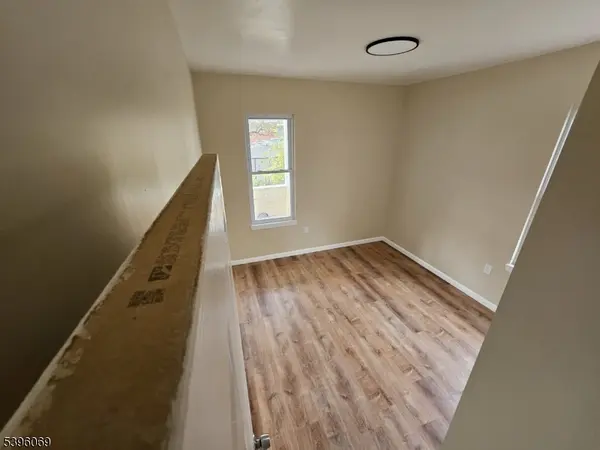 518 E 23Rd St #1F, Paterson City, NJ 07514