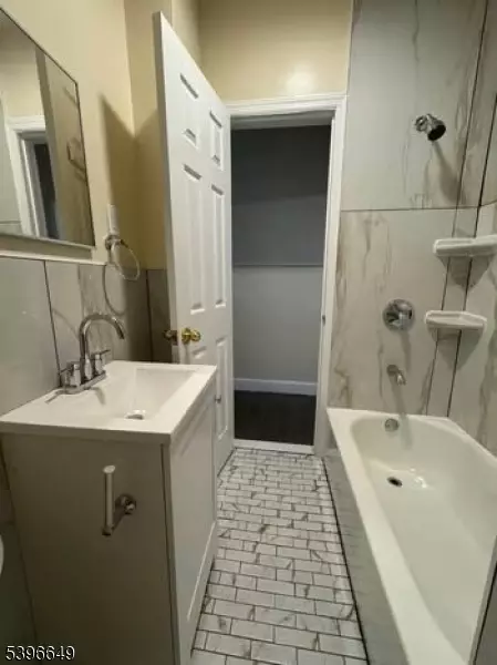 Paterson City, NJ 07503,65 Dey St