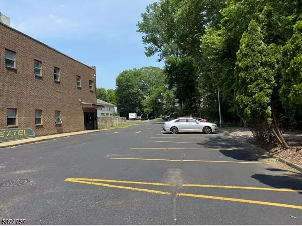 North Haledon Boro, NJ 07508,830 Belmont Ave