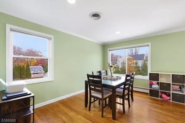 Madison Boro, NJ 07940,17 Lathrop Ave #B