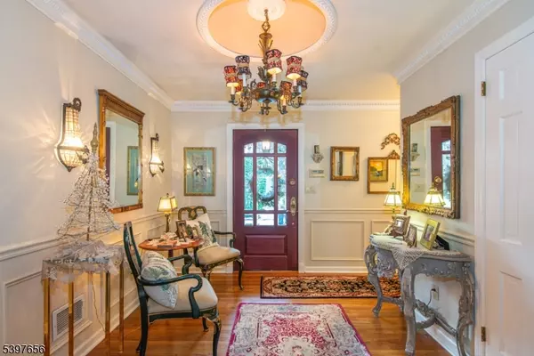 Roseland Boro, NJ 07068,11 Rall Ct