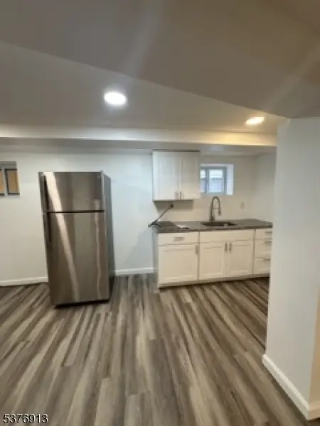 233 S Clinton St, East Orange City, NJ 07018