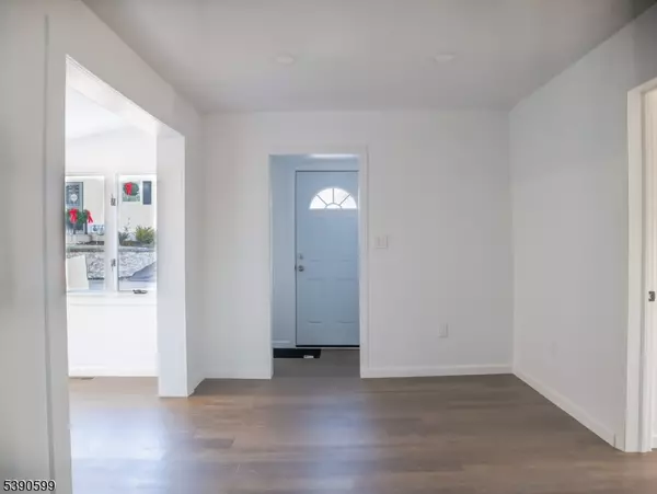 Lincoln Park Boro, NJ 07035,43 Nakomis Path