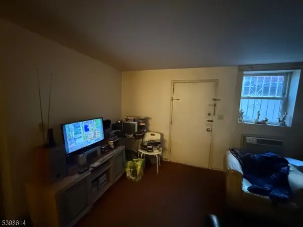 1717 53Rd St #13, North Bergen Twp., NJ 07047