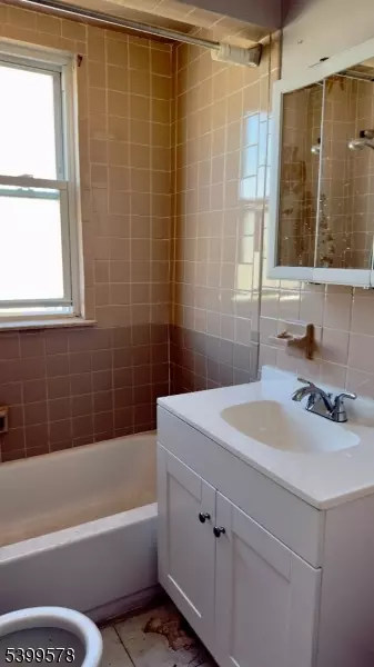 Clifton City, NJ 07011,240 E 1st ST