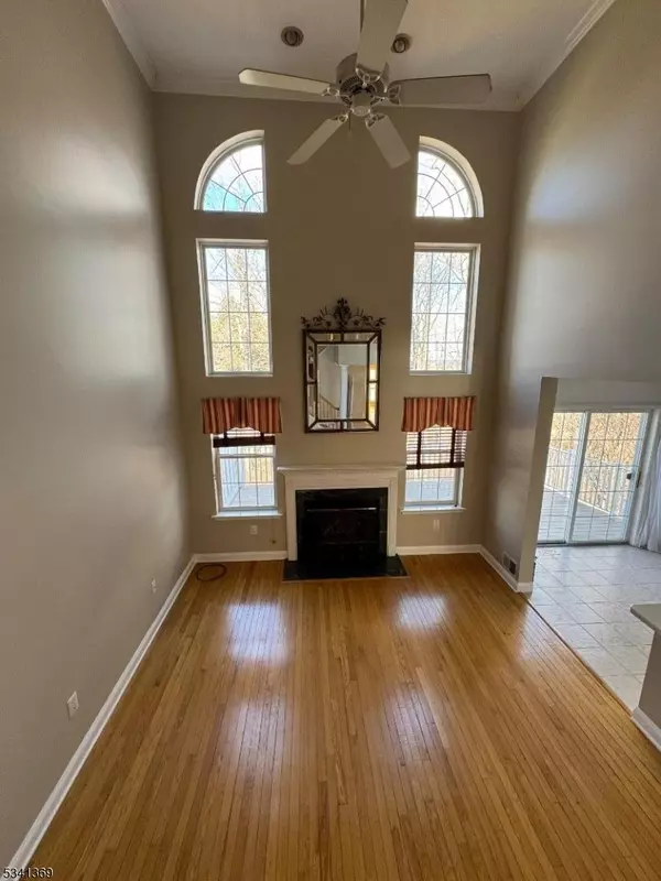 Bernards Twp., NJ 07920,10 Hopkinson Ct