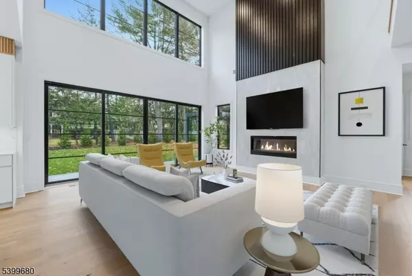 Demarest Boro, NJ 07627,12 Irene Ct