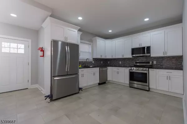 Plainfield City, NJ 07062,56-58 Raymond Ave