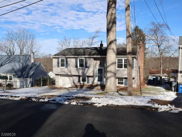 167 Marne Rd, Hopatcong Boro, NJ 07843