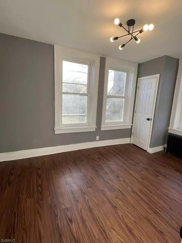 Plainfield City, NJ 07060,715 Arlington Ave #2A