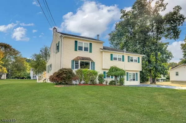 Mount Olive Twp., NJ 07840,19 Indian Ln