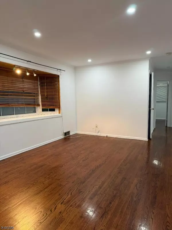 South Plainfield Boro, NJ 07080,101 Morril Dr