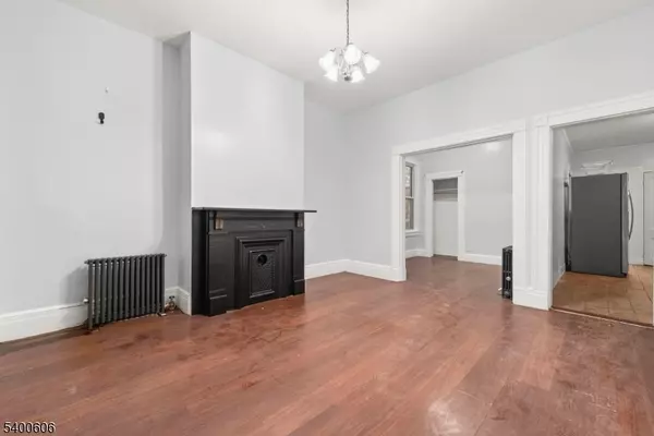 Paterson City, NJ 07501,21 Olive St