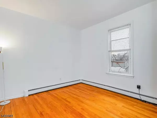 Belleville Twp., NJ 07109,502 Washington Ave #6